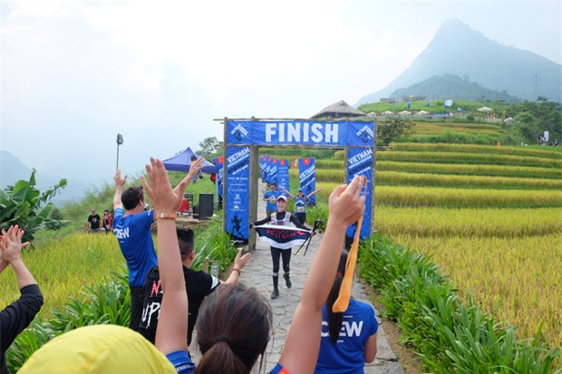 MC Thùy Dung và Á hậu Hoàng My hào hứng tham gia giải Vietnam Mountain Marathon 2017 tại Sapa - Ảnh 7.