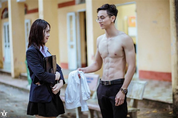 Thầy giáo mưa phiên bản 6 múi cực phẩm hơn cả bản chính! - Ảnh 1.