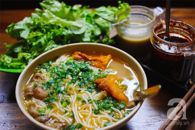 5 quán bún cá ở Hà Nội ngon đến mức, ăn một lần là mê ngay tắp lự - Ảnh 35.