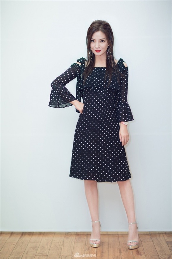 hoa tiet cham bi dang "song day" manh me, moi quy co deu nen co trong tu do - 6