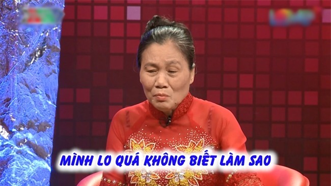 khan gia rot nuoc mat vi me chong quy giua troi mua cau binh an cho con dau - 5