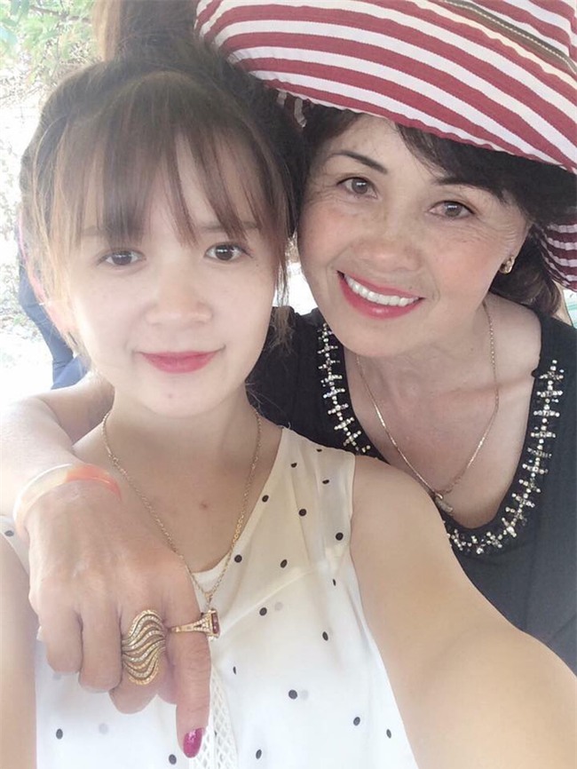 Nàng dâu số hưởng nhất năm: Mới sinh một tay chồng chăm, mẹ chồng tỉ tê tâm sự sợ dâu buồn - Ảnh 7.