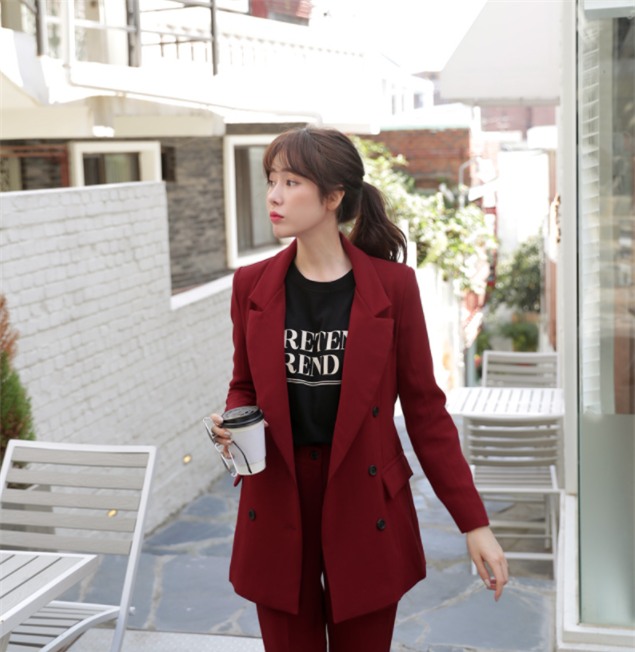 Thời trang mùa thu năm nay sẽ không trọn vẹn nếu thiếu đi những màu sắc này - Ảnh 7.