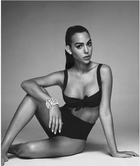 Georgina Rodriguez chính là người con gái may mắn “cầm cương” được CR7