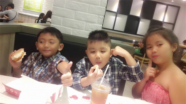 Mẹ đơn thân Sài Gòn một mình gồng gánh nuôi 3 con, mỗi tháng tiêu tốn hết 30 triệu - Ảnh 2.