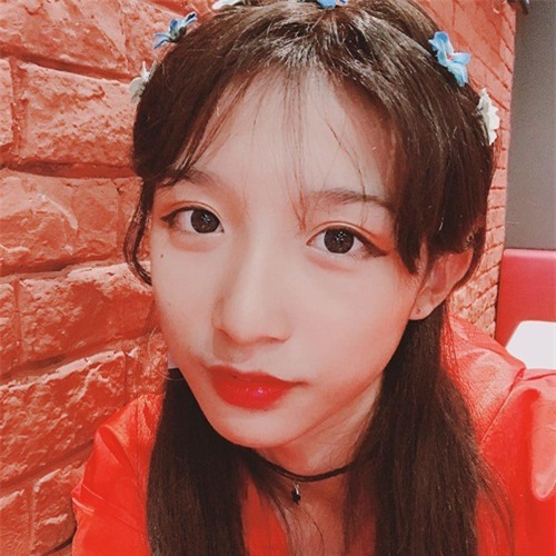 hot girl 15 tuoi tiet lo bi mat khien hang loat dan ong tren the gioi khoc rong - 6