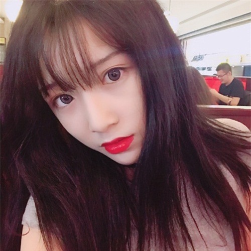 hot girl 15 tuoi tiet lo bi mat khien hang loat dan ong tren the gioi khoc rong - 8