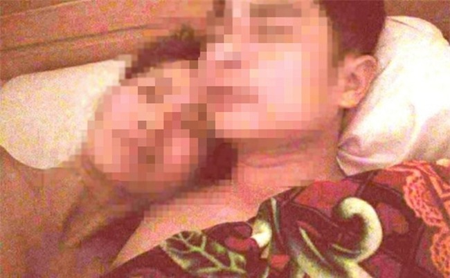 Chủ tịch xã dính nghi án ảnh nóng, vợ nói: Tôi đã phát hiện ra quan hệ của 2 người từ lâu