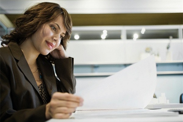 Tôi bị giám đốc gạ gẫm ngay lần đầu tiên tới phỏng vấn xin việc - Ảnh 2.