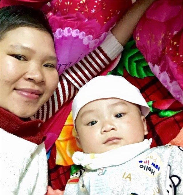 roi nuoc mat truoc loi tam su nhoi long cua me ung thu tu choi dieu tri de giu con - 5