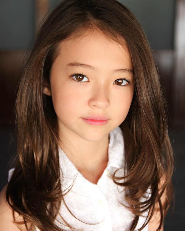 Bé gái Hàn lai Mỹ, mẫu ruột của thương hiệu thời trang đình đám Zara Kids là ai? - Ảnh 10.