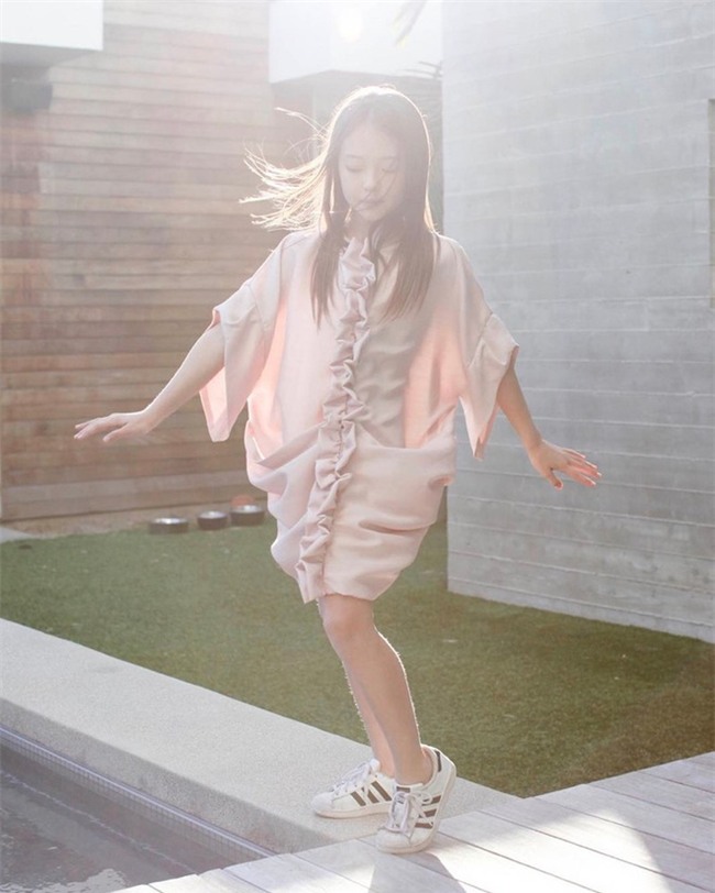 Bé gái Hàn lai Mỹ, mẫu ruột của thương hiệu thời trang đình đám Zara Kids là ai? - Ảnh 17.