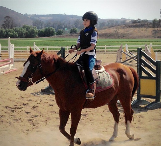 Bé gái Hàn lai Mỹ, mẫu ruột của thương hiệu thời trang đình đám Zara Kids là ai? - Ảnh 21.