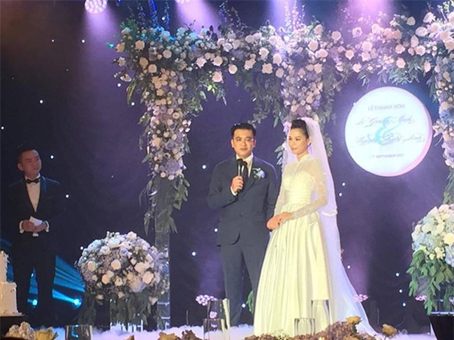 duong tinh kin tieng cua giam doc vtv24 quang minh va ba xa hinh anh 1