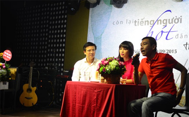 duong tinh kin tieng cua giam doc vtv24 quang minh va ba xa hinh anh 4