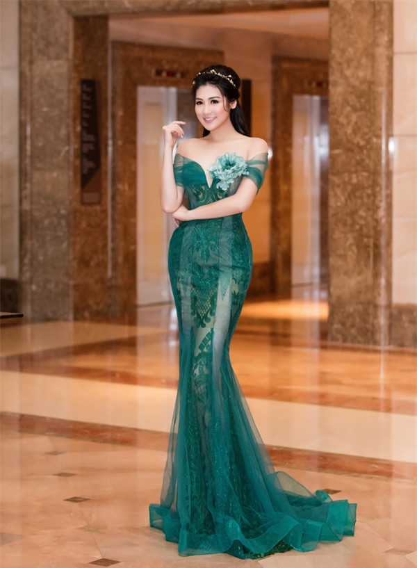 Đặng Thu Thảo - Hồ Ngọc Hà đẹp đến nao lòng trên thảm đỏ tuần này-2