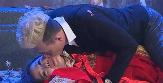 nhung lan tran thanh cuong hon, om ap sao nu tren song truyen hinh hinh anh 2