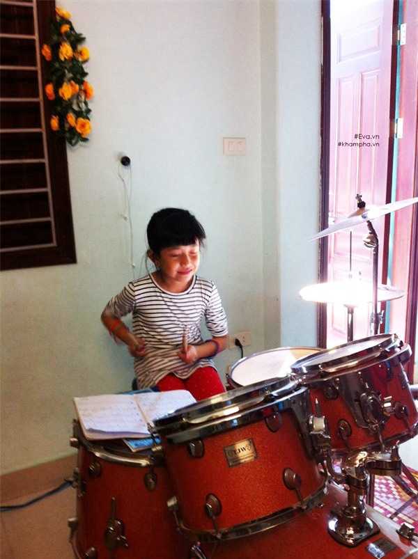 10 nam "nguyen la doi tai cung con gai khiem thinh lang nghe the gioi" cua me ha thanh - 5