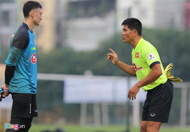 Que Ngoc Hai tro lai, Tuan Anh lo hen len tuyen dau Campuchia hinh anh 1