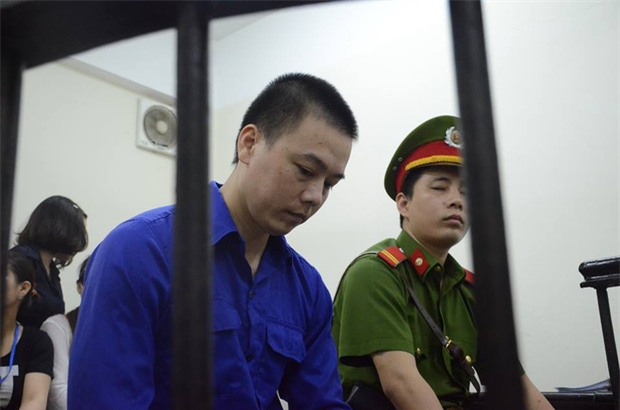 Cập nhật: Xét xử vụ cựu nhân viên ngân hàng Cao Mạnh Hùng dâm ô bé gái 8 tuổi ở Hà Nội - Ảnh 3.