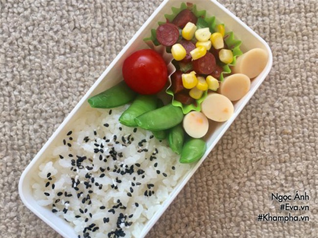 sang nhat song, co nang 9x viet khoe nhung hop com van phong tu nau nhin da mat - 9