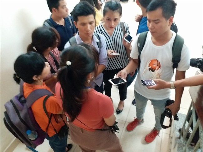 vu dam o be gai 8 tuoi o hoang mai: nuoc mat nguoi me trong phien toa xet xu - 2