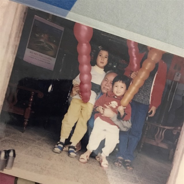 Bí mật cảm động về người ông quá cố đằng sau món bánh mì kẹp kem bao người chê kỳ quặc - Ảnh 5.