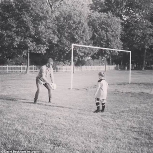 Harper Seven Beckham,Harper Seven,con gái David Beckham,con gái Vic-Beck, sao Hollywood