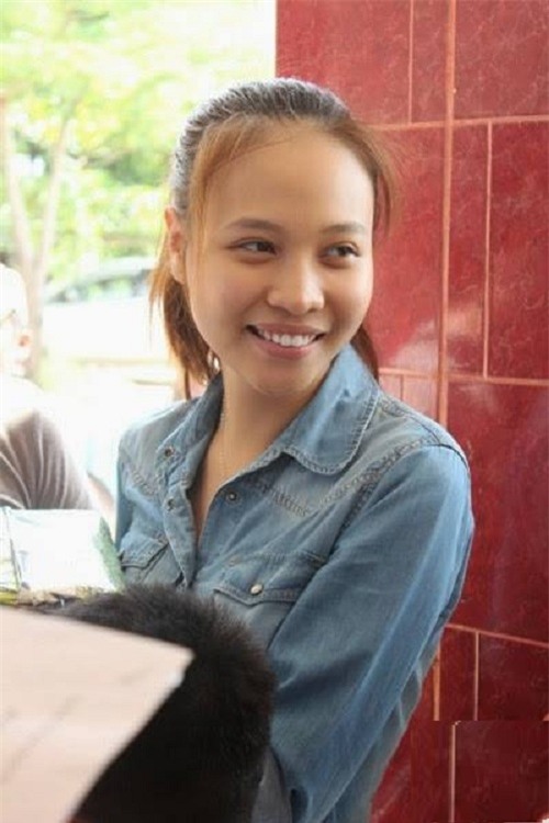 nhan sac ban gai moi cuong do la khi de mat moc va dien bikini thieu dot anh nhin - 4