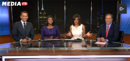 dang dan chuong trinh truc tiep tren truyen hinh, nu mc bat ngo bi vo oi - 1