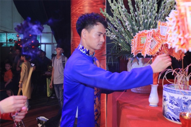 Các nghệ sĩ miền Bắc thành kính tổ chức Lễ giỗ tổ nghiệp sân khấu 2017 - Ảnh 3.