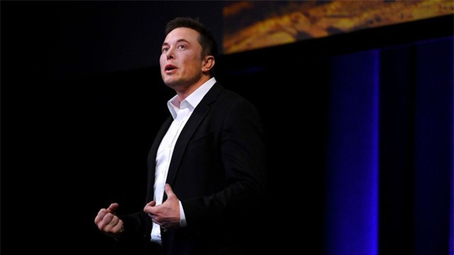 Elon Musk trình bày kế hoạch đưa con người đặt chân lên sao Hỏa.