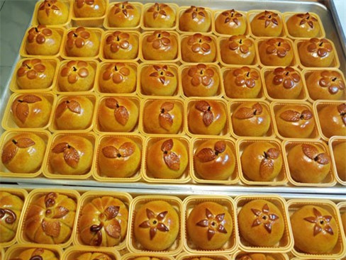 bánh trung thu, bánh trung thu handmade, bánh trung thu truyền thống, bánh trung thu nhập khẩu, tết trung thu