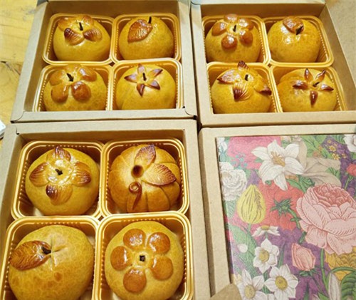 bánh trung thu, bánh trung thu handmade, bánh trung thu truyền thống, bánh trung thu nhập khẩu, tết trung thu