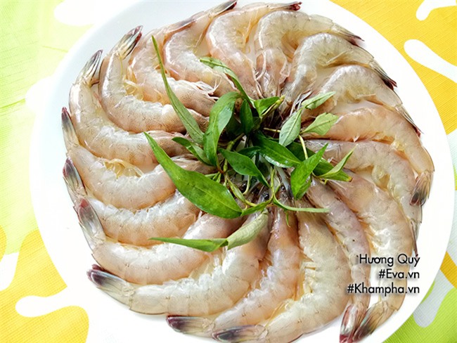 tom cuon mi chien gion tuyet ngon ai cung thich - 1