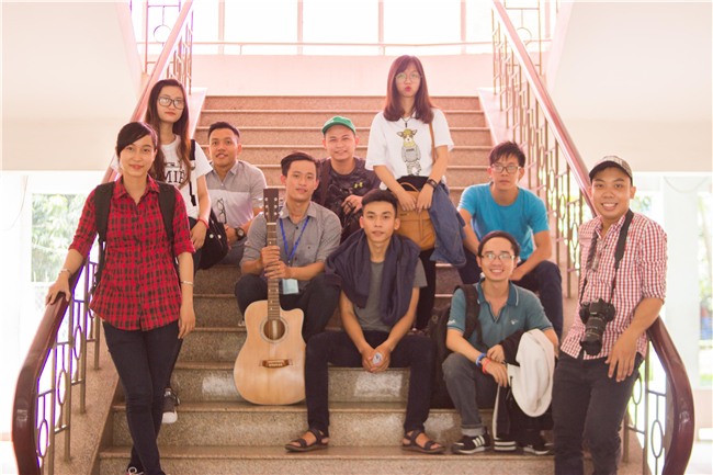 Nhạc chế Em gái mưa phiên bản Hương Xàm tả siêu thực làm náo loạn giới trẻ Việt-1