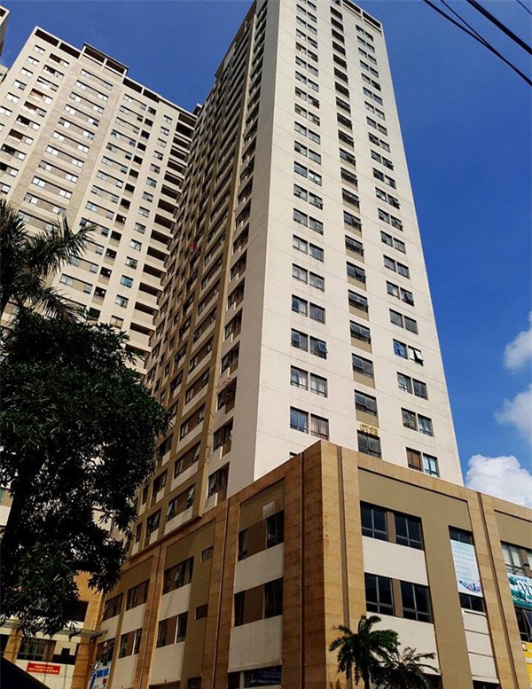 Vụ nữ sinh tử vong tại chung cư Tân Tây Đô: Nữ sinh là học sinh giỏi, có khả năng bị trầm cảm? - Ảnh 2.