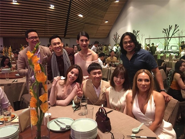 Dàn sao: danh ca Thanh Hà, Dương Triệu Vũ, cặp đôi Kim Lý - Hồ Ngọc Hà... có mặt tại sinh nhật Mr. Đàm. - Tin sao Viet - Tin tuc sao Viet - Scandal sao Viet - Tin tuc cua Sao - Tin cua Sao