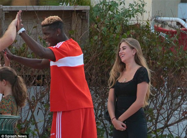 Paul Pogba lộ người yêu bí mật ở Mỹ? - Ảnh 2.