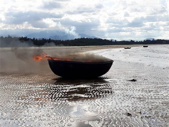 nat long voi dam tang khong co thi the - 2