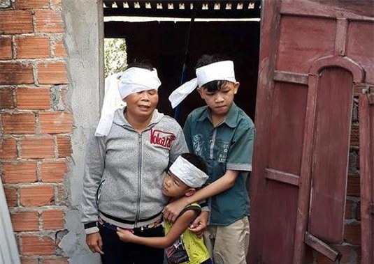 nat long voi dam tang khong co thi the - 3