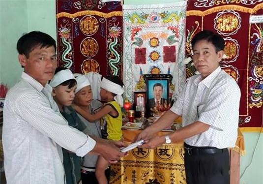 nat long voi dam tang khong co thi the - 4