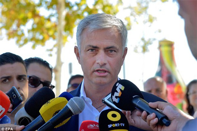 Có một con đường mang tên Mourinho - Ảnh 4.