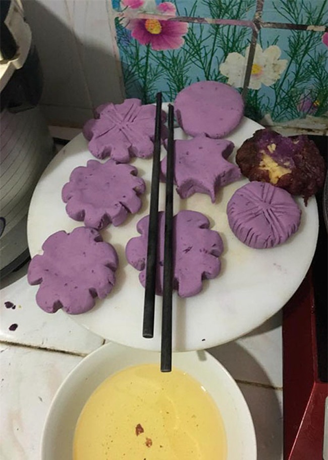 Cười ra nước mắt với những chiếc bánh Trung thu phiên bản lỗi-2