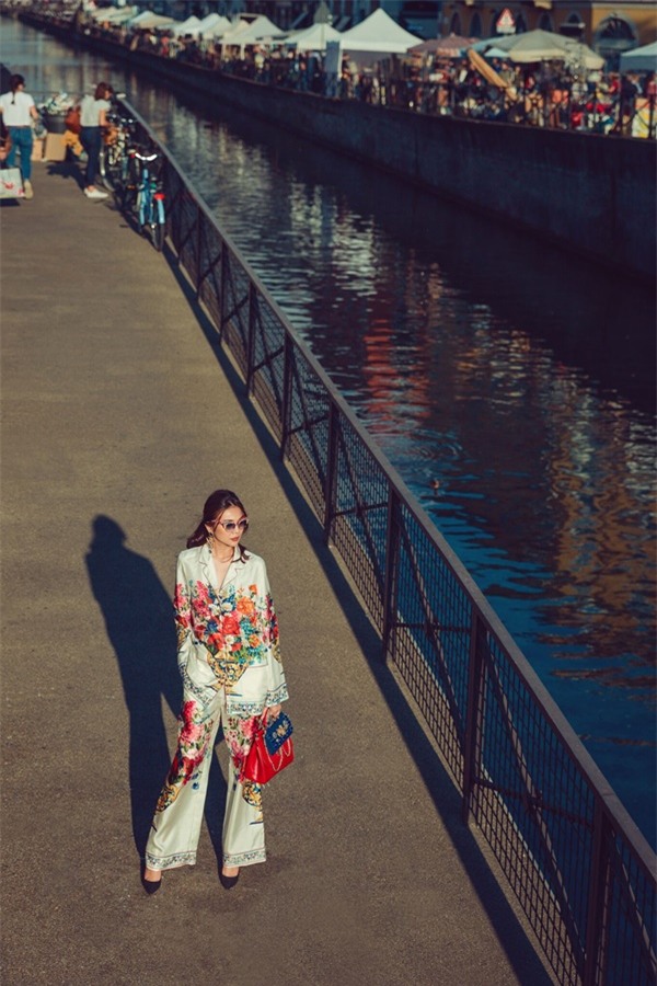 Street style Thanh Hằng vượt mặt nhiều biểu tượng thời trang làng giải trí Việt-5