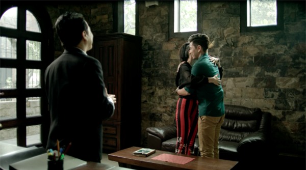 Glee: Angela Phương Trinh bị phát hiện mang thai, lại còn làm bạn trai chán ngán-1