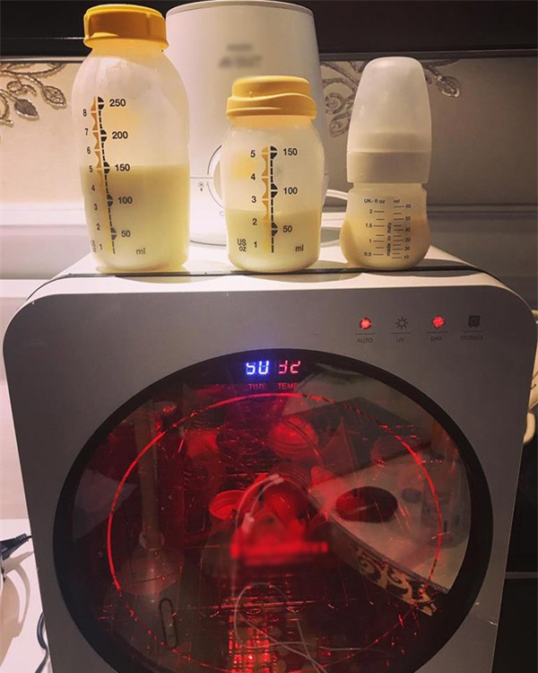 tuong chi khoe anh cho con bu "song ao",  ai ngo huyen baby nhieu sua den bac si con choang - 4