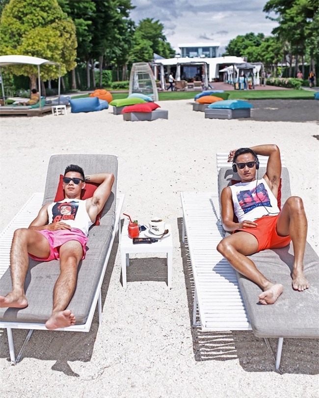 truoc khi cuoi soai ca thai, ho vinh khoa tung "cap ke" 2 trai dep nay hinh anh 23