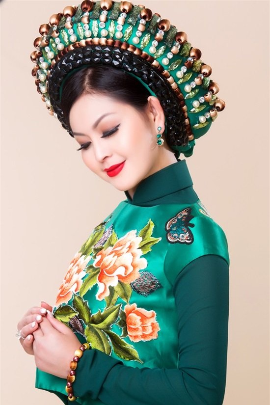 Yến Vy U40 vẫn gợi cảm - Ảnh 10.