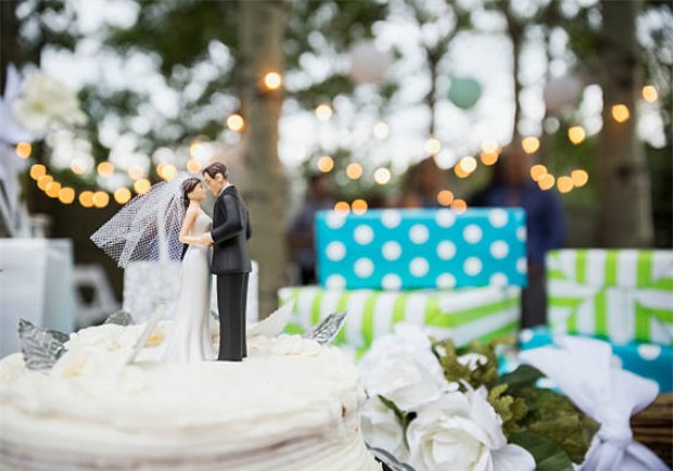 hôn nhân, đám cưới, bí mật, người yêu cũ